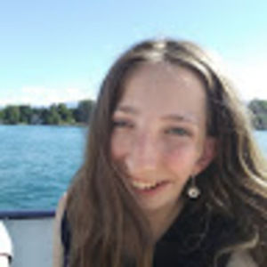 Meet your Posher, Elena